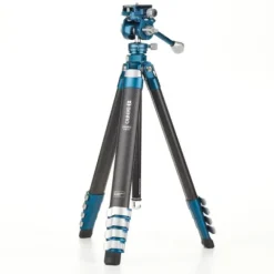 Benro CYANBIRD Travel Tripod Carbon Fibre  w/PanHead