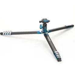 Benro Cyanbird Travel Tripod Carbon Fibre Hybrid w/B&S Head
