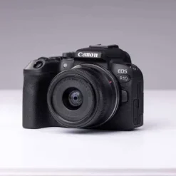 Canon EOS R10 + 18-45mm & 55-210mm STM Kit