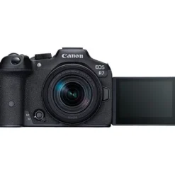 Canon EOS R7 + 18-45mm STM Kit