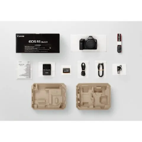 Canon EOS R5 II + 24-105mm L IS Zoom Kit