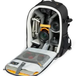 LowePro Adventura BP300 III - Black