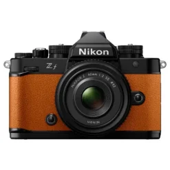 Nikon Z f + 40mm Kit - Sunset Orange
