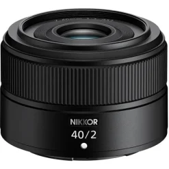 Nikon Z 40mm F2 Lens + SB700 Flash Portrait Kit