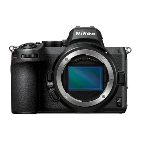 Nikon Z5 24-200mm Kit