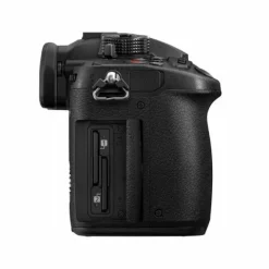 Panasonic Lumix GH5 II + Leica 12-60mm f2.8-4 Kit