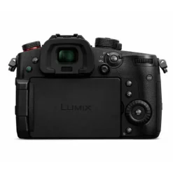 Panasonic Lumix GH5 II + Leica 12-60mm f2.8-4 Kit
