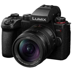 Panasonic Lumix G9II + 12-35mm Leica Kit