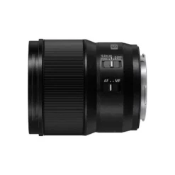 Panasonic Lumix S 100mm F2.8 Macro Lens