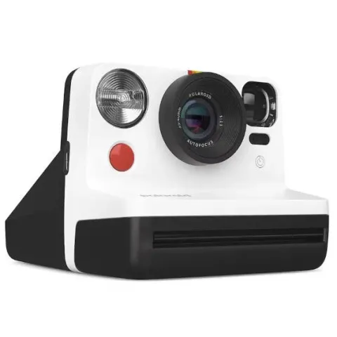 Polaroid NOW 600 G2 Instant EB Kit w/Film - White