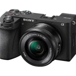 Sony A6700