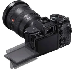 Sony A7S Mark III + FE 20mm f1.8 Kit